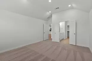 517 Bloomington Loop, Hutto, TX 78634 - Photo 22