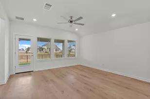 517 Bloomington Loop, Hutto, TX 78634 - Photo 22