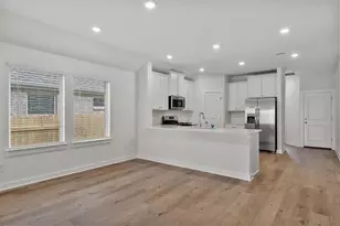 517 Bloomington Loop, Hutto, TX 78634 - Photo 6