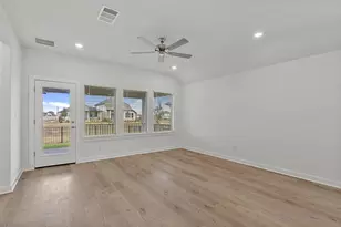 517 Bloomington Loop, Hutto, TX 78634 - Photo 12