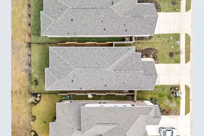 517 Bloomington Loop, Hutto, TX 78634 - Photo 38