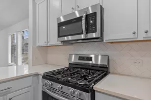 517 Bloomington Loop, Hutto, TX 78634 - Photo 16