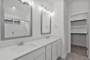 517 Bloomington Loop, Hutto, TX 78634 - Photo 30