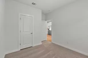 517 Bloomington Loop, Hutto, TX 78634 - Photo 16