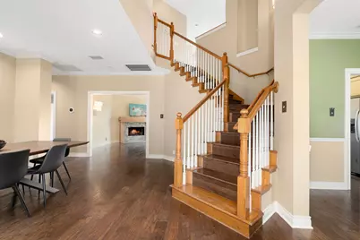 2716 Bartons Bluff Lane, Austin, TX 78746 - Photo 8