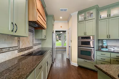 2716 Bartons Bluff Lane, Austin, TX 78746 - Photo 14