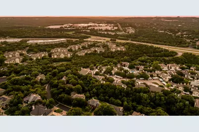 2716 Bartons Bluff Lane, Austin, TX 78746 - Photo 32