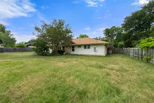 1403 Creekview Dr, Round Rock, TX 78681 - Photo 20