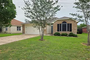 4017 Kerley Ct, Hutto, TX 78634 - Photo 2