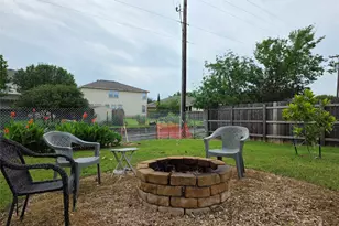 4017 Kerley Ct, Hutto, TX 78634 - Photo 28