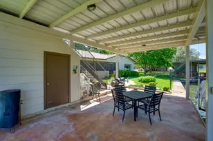 213 Lakeview, Llano, TX 78643 - Photo 24