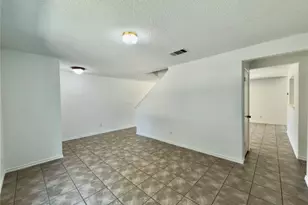 7817 Marble Ridge Dr, Austin, TX 78747 - Photo 8