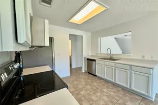 7817 Marble Ridge Dr, Austin, TX 78747 - Photo 18