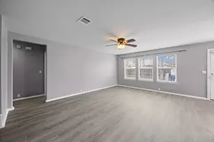 500 Kingfisher Ln, Leander, TX 78641 - Photo 6