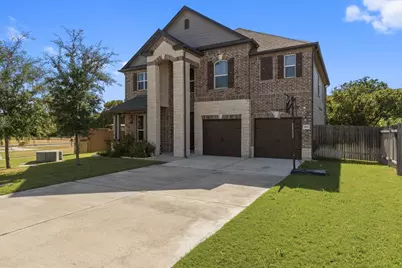 1901 Dragonfly Lp, Bastrop, TX 78602 - Photo 2