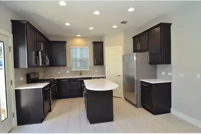 2921 Bond Drive #243C, Austin, TX 78741 - Photo 4