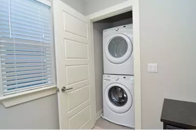 2921 Bond Drive #243C, Austin, TX 78741 - Photo 12
