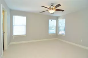 2921 Bond Dr, Austin, TX 78741 - Photo 14