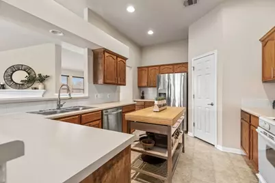 356 Discovery, Kyle, TX 78640 - Photo 14