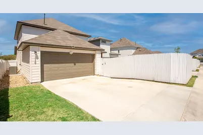 229 Treadwell Lane, Kyle, TX 78640 - Photo 30