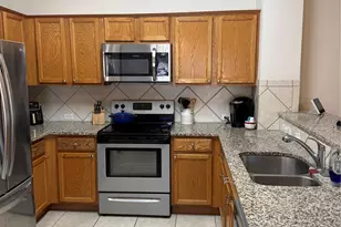 6007 Lone Star Ct, Hutto, TX 78634 - Photo 4