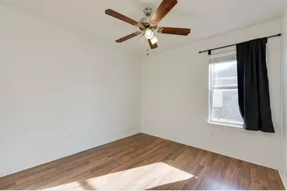 6007 Lone Star Court, Hutto, TX 78634 - Photo 10