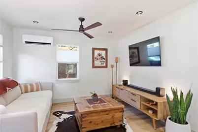 5600 Ledesma Road, Austin, TX 78721 - Photo 8
