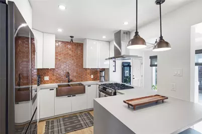 5600 Ledesma Road, Austin, TX 78721 - Photo 1
