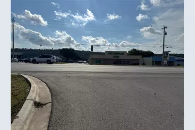 2202 - 2204 N US Highway 281 Highway N, Marble Falls, TX 78654 - Photo 10