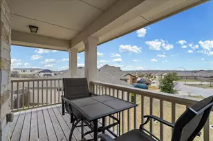 212 Plata Ln, Jarrell, TX 76537 - Photo 4