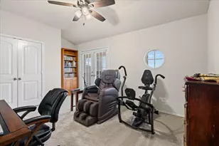 212 Plata Ln, Jarrell, TX 76537 - Photo 14