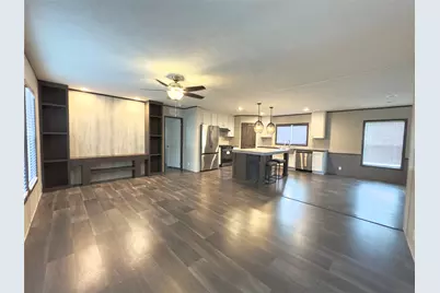 268 Flaming Oak Drive, Bastrop, TX 78602 - Photo 2