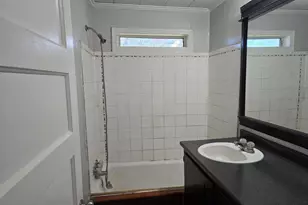 305 N 5th St, Thorndale, TX 76577 - Photo 16