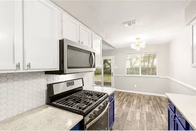 9708 Moorberry Street, Austin, TX 78729 - Photo 10