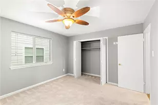 9708 Moorberry St, Austin, TX 78729 - Photo 14