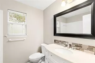 9708 Moorberry St, Austin, TX 78729 - Photo 20