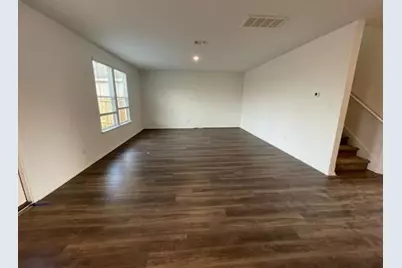 525 Senca Park, Leander, TX 78641 - Photo 2