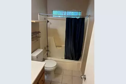208 N Vanderveer Street #4, Burnet, TX 78611 - Photo 6