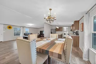 354 Oak Arbor Trail, Del Valle, TX 78617 - Photo 4