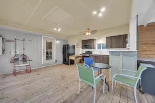 354 Oak Arbor Trail, Del Valle, TX 78617 - Photo 26