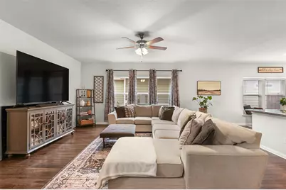 925 Stampede Road, San Marcos, TX 78666 - Photo 2