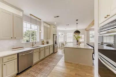 2804 Lenwood Court, Austin, TX 78738 - Photo 10