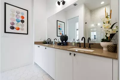 800 Embassy Drive #525, Austin, TX 78702 - Photo 16