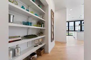 800 Embassy Dr, Austin, TX 78702 - Photo 4