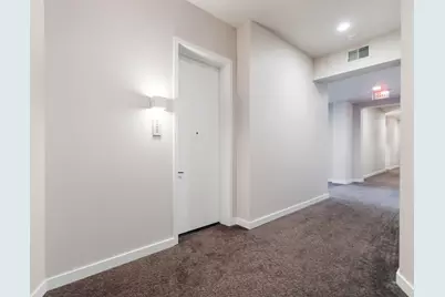 800 Embassy Drive #525, Austin, TX 78702 - Photo 32