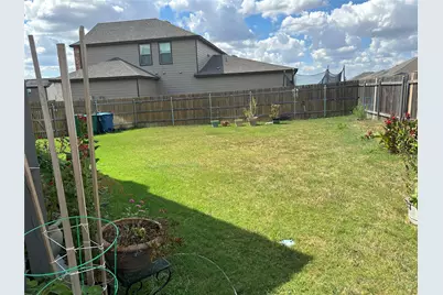 111 Forego Drive, Elgin, TX 78621 - Photo 28