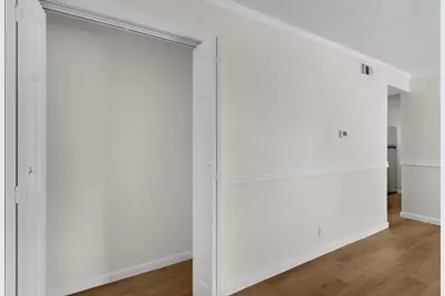 7801 Shoal Creek Boulevard #240, Austin, TX 78757 - Photo 8