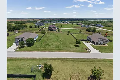 200 Hope Street, Kyle, TX 78640 - Photo 2