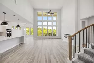 504 Sundance Rdg, Georgetown, TX 78628 - Photo 2
