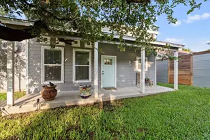 10213 Thomas Ln, Dripping Springs, TX 78620 - Photo 36